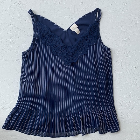 Chico’s tank top - Picture 3 of 7